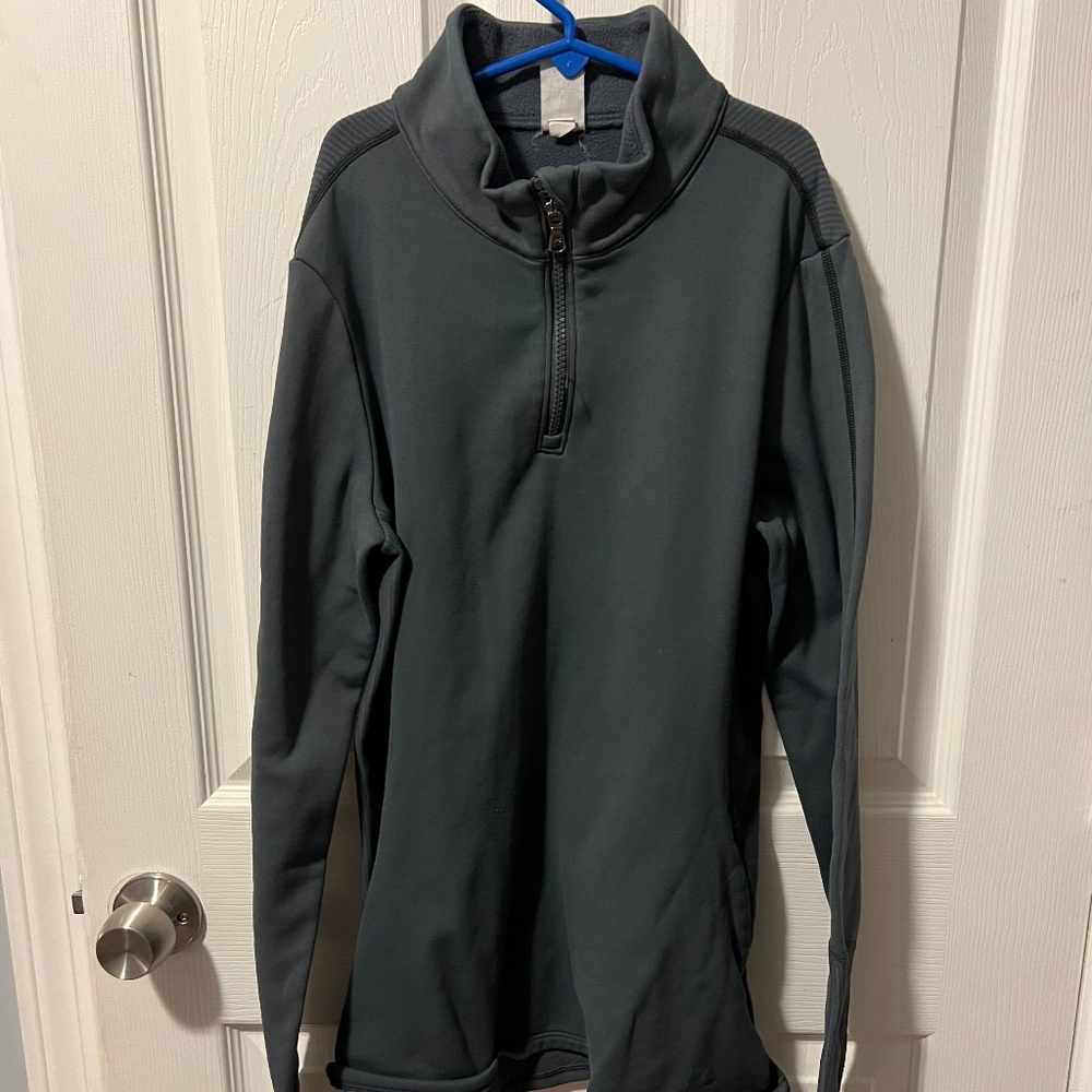 Women's Medium Under Armor Pullover/ Zip Up